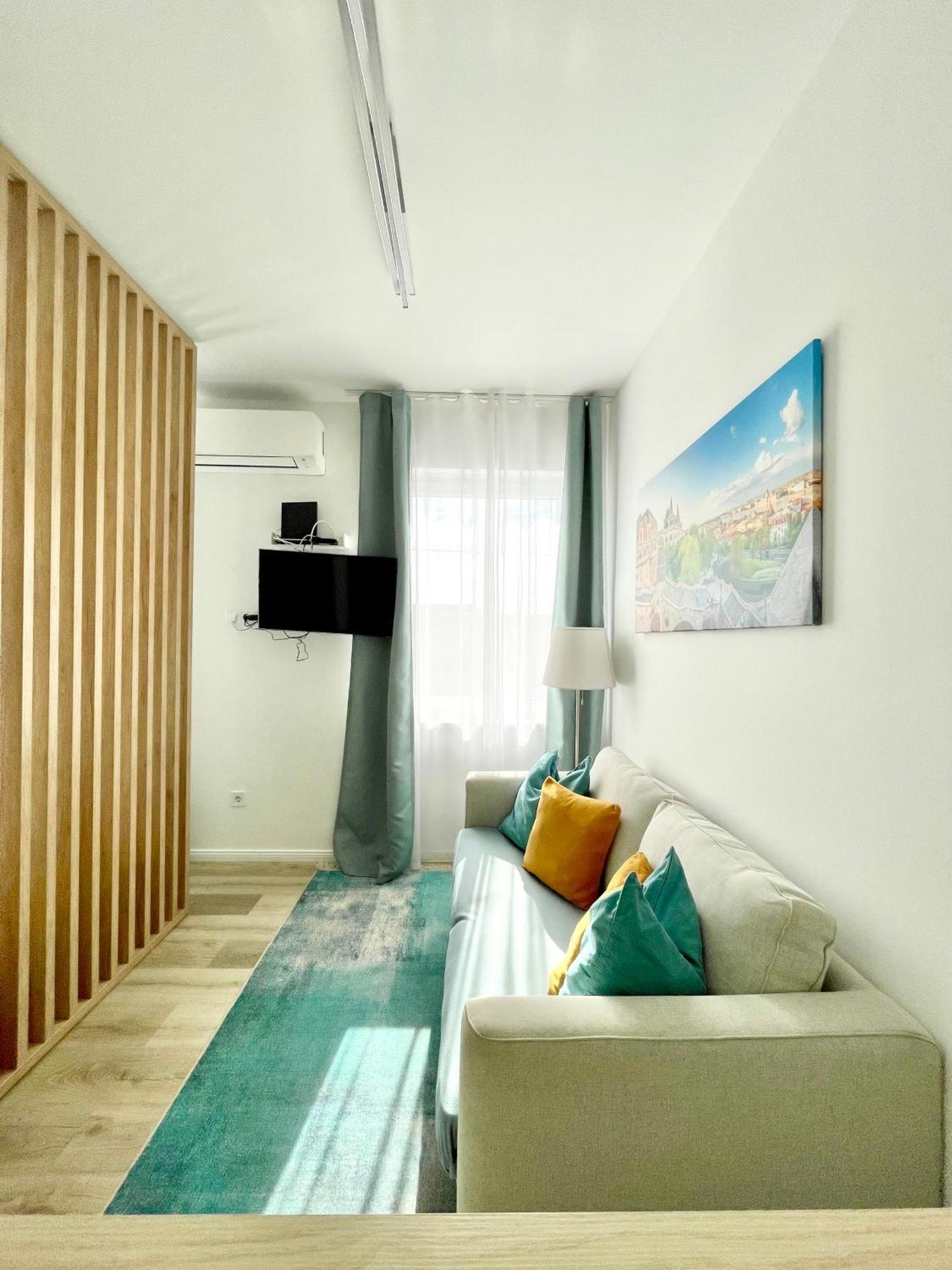 Margaret Apartment Next To The Lukacs Spa With Panorama Danube Budapest Exterior photo