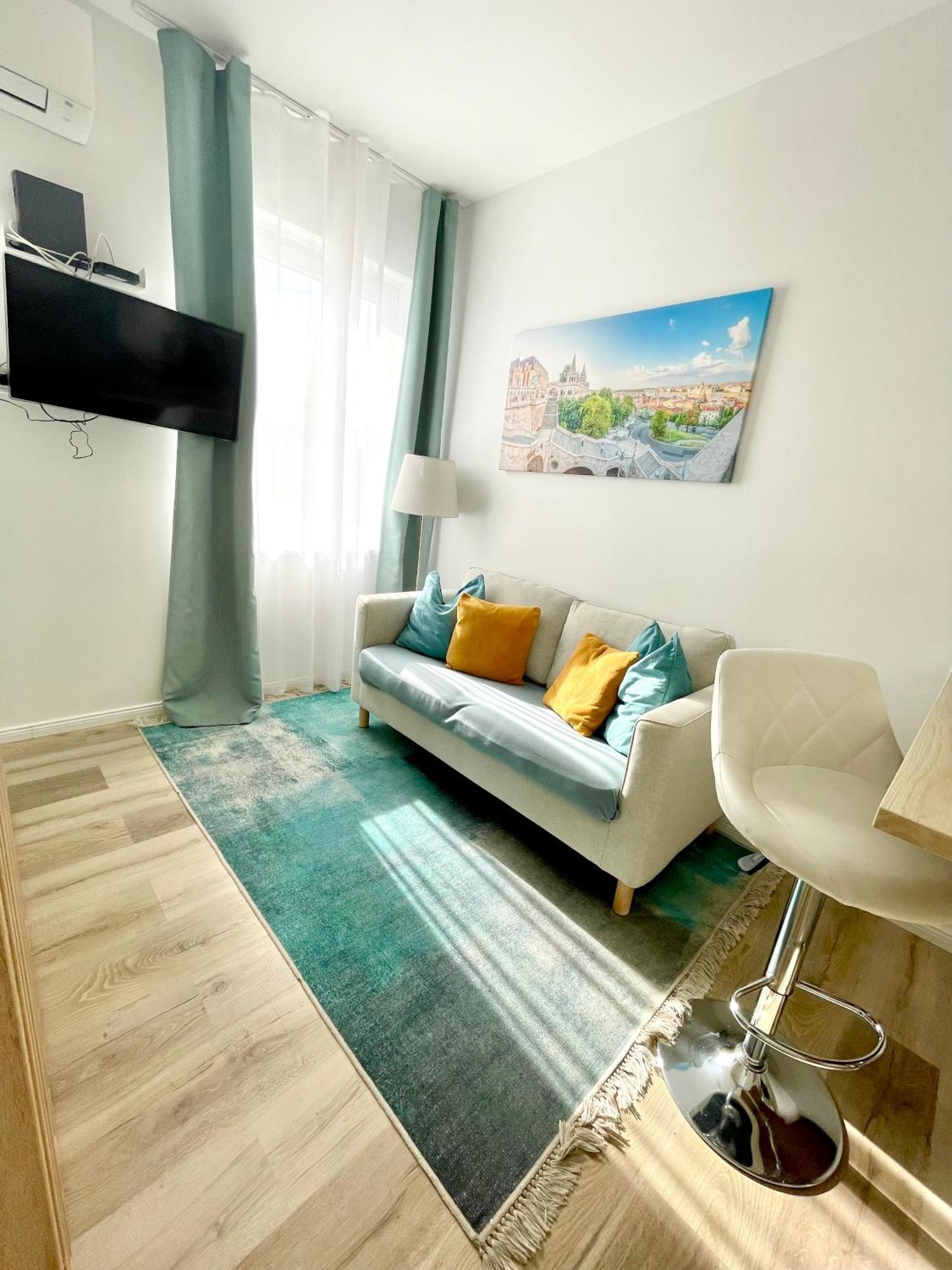 Margaret Apartment Next To The Lukacs Spa With Panorama Danube Budapest Exterior photo